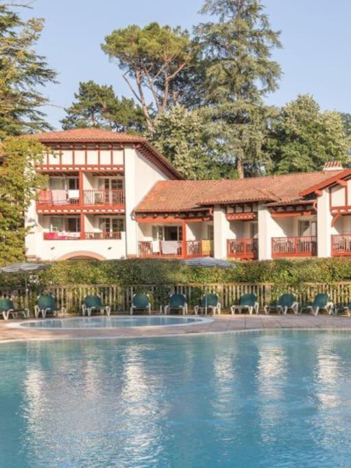 1-Appt Avec Piscine A St-Jean Pays-Basque Apartman Uhart-Cize Kültér fotó