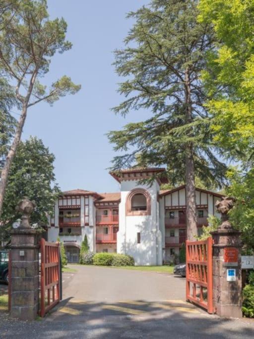 1-Appt Avec Piscine A St-Jean Pays-Basque Apartman Uhart-Cize Kültér fotó